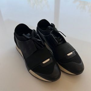 Balenciaga shoes 🚨sold🚨